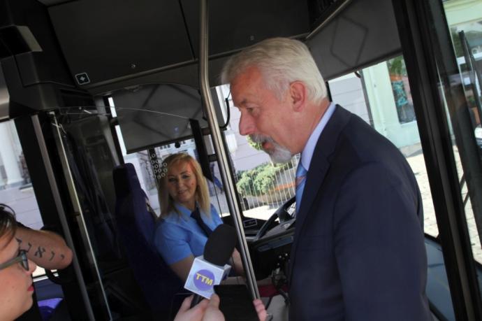 Nowy autobus komunikacji miejskiej