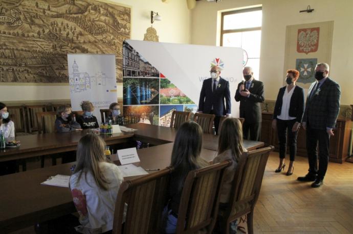 W miejskich podchodach zwyciężyła drużyna SP nr 9