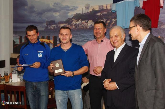 Gratulacje i wyróżnienia dla piłkarzy amatorów