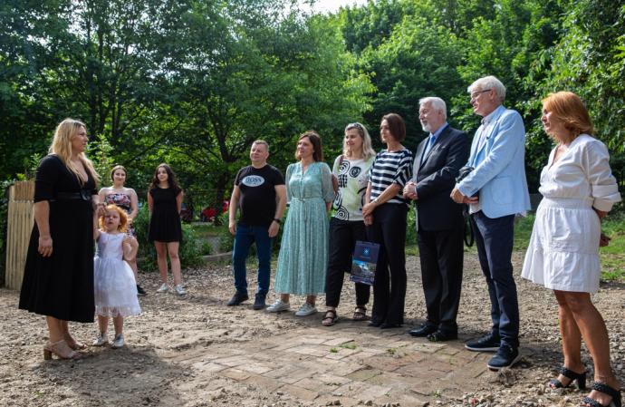 Budynek na ul. Wybickiego 1 zyskał odnowiony wygląd