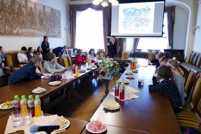 Ratusz miejscem międzyszkolnej rywalizacji