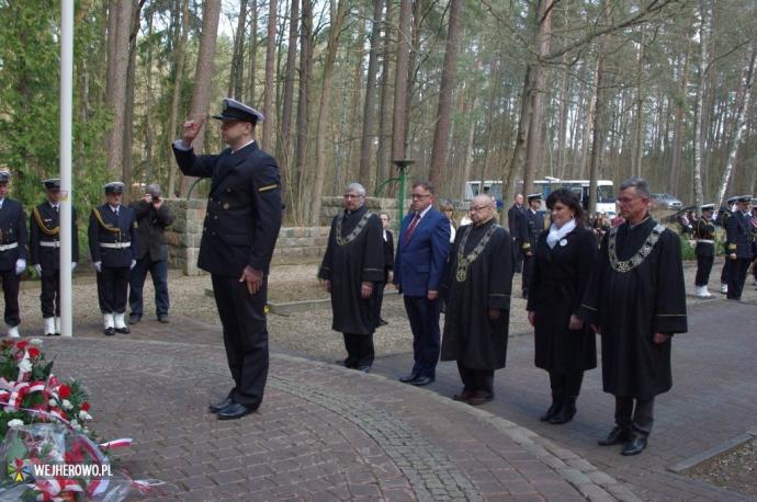 Hołd i pamięć ofiarom piaśnickiej kaźni