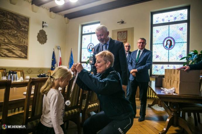 1,5 tys. odblasków dla małych wejherowian