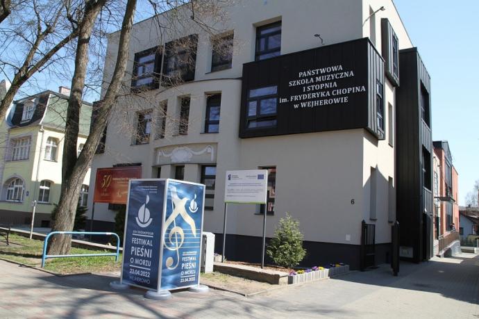 Chór Szczygiełki z Poniatowej wyśpiewał Grand Prix Festiwalu Pieśni o Morzu w Wejherowie