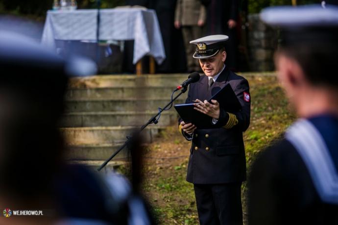Hołd żołnierzom 1 MPS poległym pod Białą 