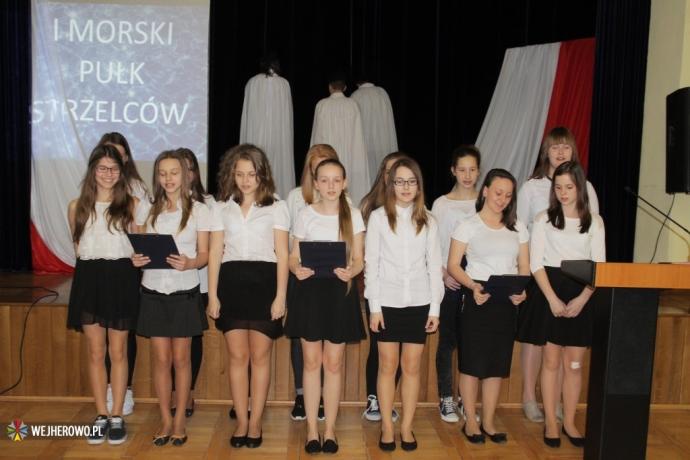 Najlepsi uczniowie otrzymali stypendia