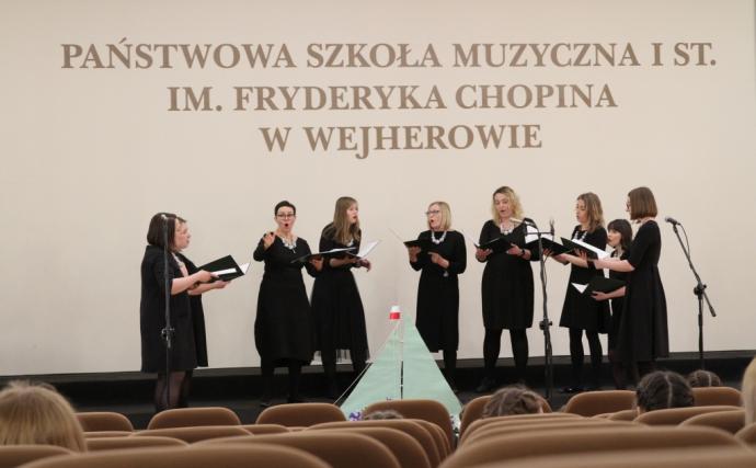 Chór Szczygiełki z Poniatowej wyśpiewał Grand Prix Festiwalu Pieśni o Morzu w Wejherowie