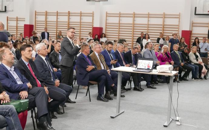 Najzdolniejsi uczniowie otrzymali stypendia Marszałka Województwa Pomorskiego