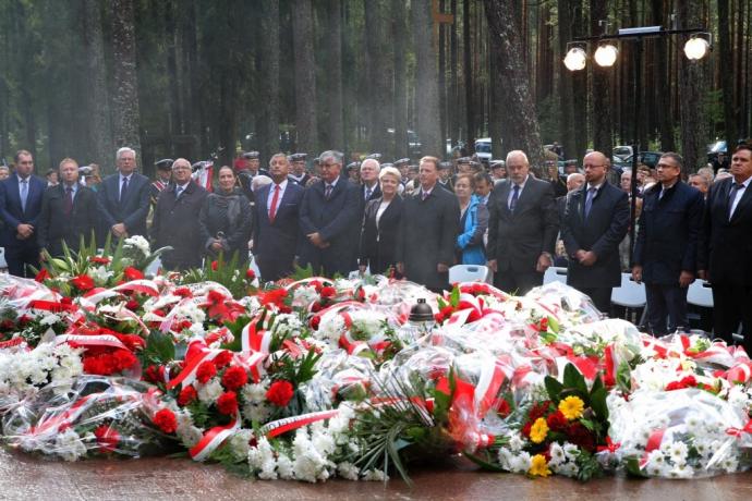 Pomnik profesora Gerarda Labudy stanął w Luzinie