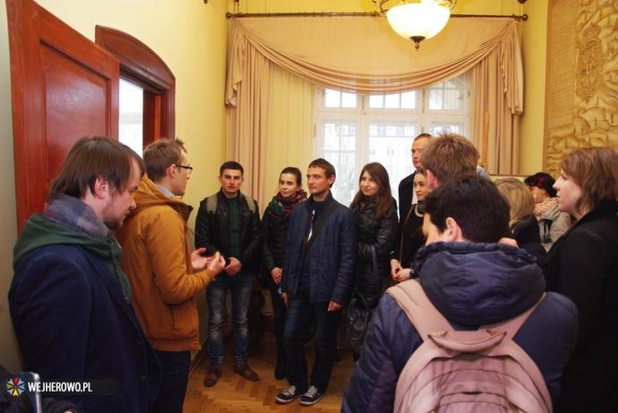 Młodzieży z Białorusi, Ukrainy i Mołdawii odwiedziła wejherowski ratusz