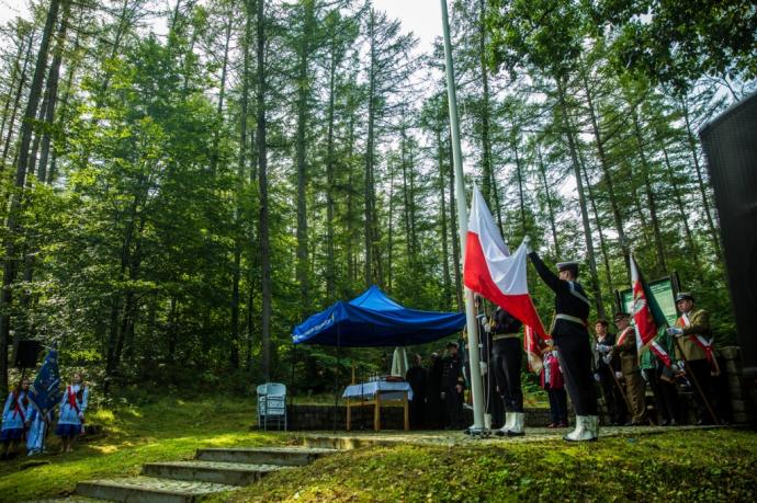 Pamiętamy o żołnierzach 1 MPS poległych pod Białą 
