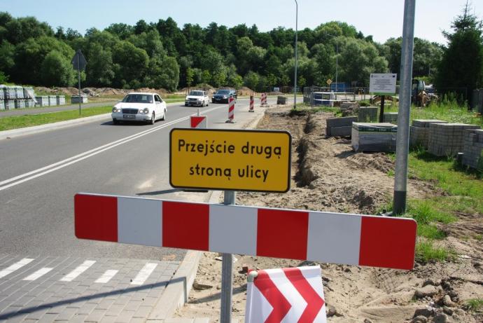 Powstają zatoki autobusowe w ul. Lelewela