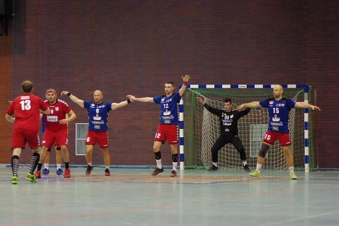 Sambor nieznacznie lepszy od Tytanów