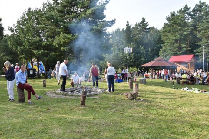 Pożegnali lato na pikniku rodzinnym