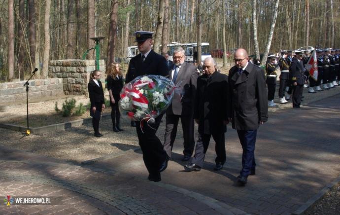 Hołd i pamięć ofiarom piaśnickiej kaźni