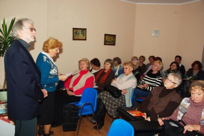Spotkanie ze Zbigniewem Jabłońskim – poetą, tenisistą i podróżnikiem