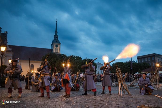 Rekonstrukcja historyczna w Wejherowie zgromadziła tłumy widzów