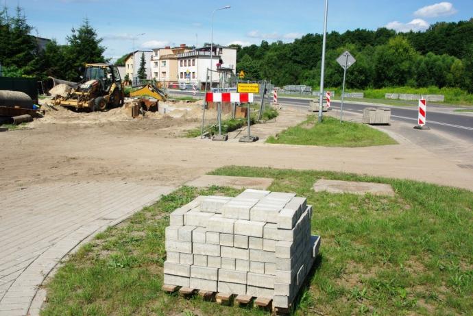 Powstają zatoki autobusowe w ul. Lelewela
