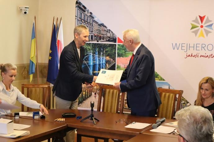 Wsparcia miasta dla kolejnych stowarzyszeń