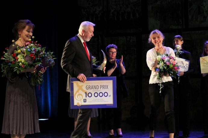 Chór Szczygiełki z Poniatowej wyśpiewał Grand Prix Festiwalu Pieśni o Morzu w Wejherowie