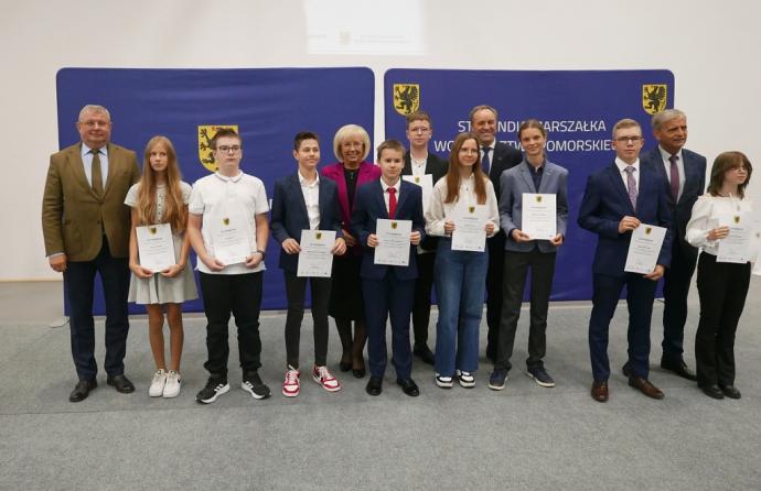 Najzdolniejsi uczniowie otrzymali stypendia Marszałka Województwa Pomorskiego