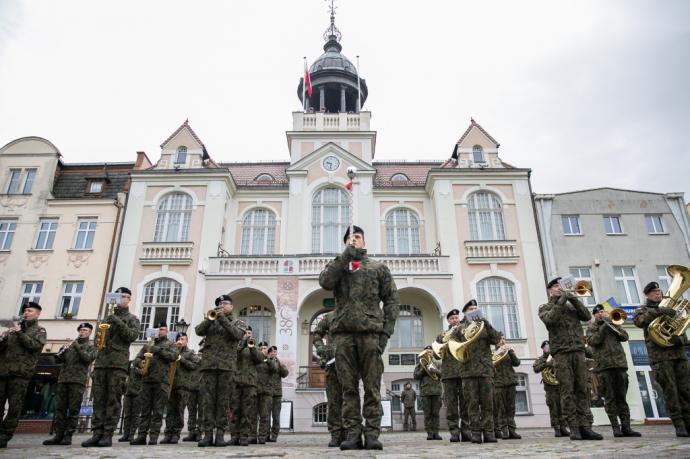 Uroczyste ślubowanie żołnierzy 