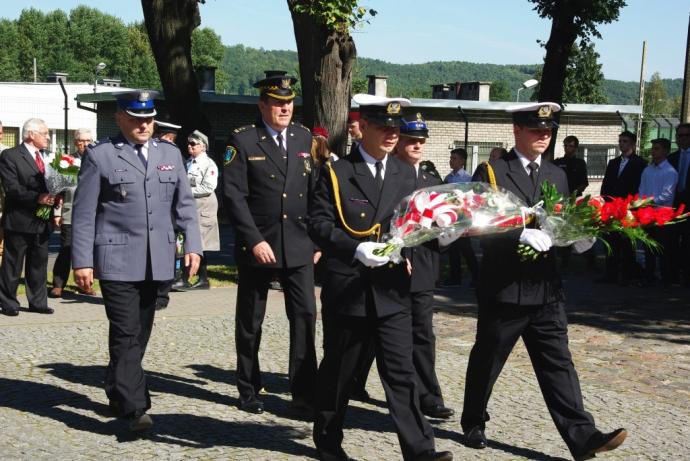 Hołd żołnierzom kampanii wrześniowej i ofiarom II wojny światowej
