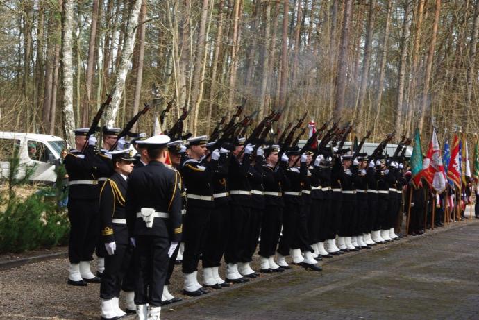 Hołd ofiarom zbrodni piaśnickiej