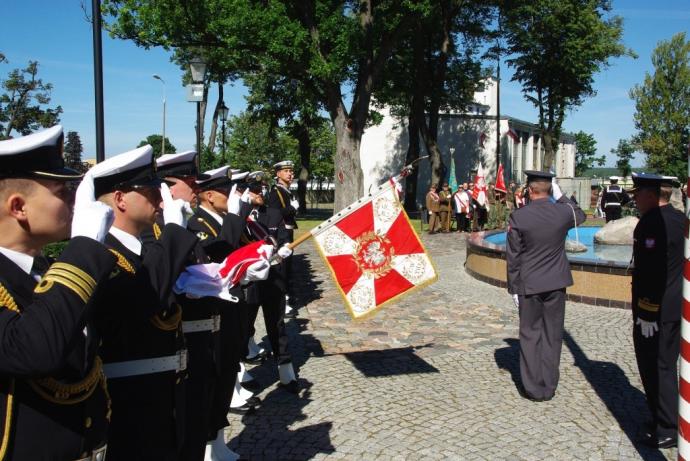Hołd żołnierzom kampanii wrześniowej i ofiarom II wojny światowej