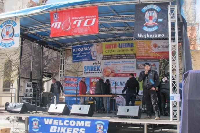 MotoKrew na wejherowskim rynku 