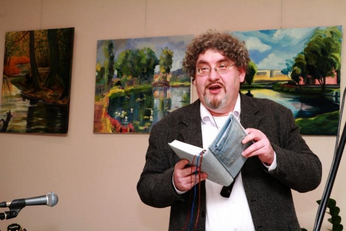 Pszczoły, literatura i fotografia  