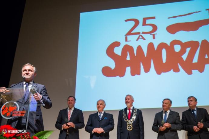 25 lat wejherowskiego samorządu