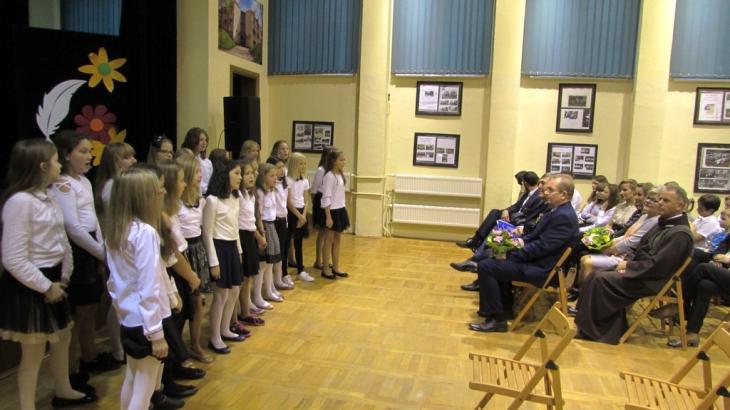 Podziękowanie za edukację w „szóstce”