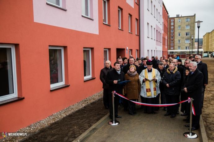Klucze do nowych mieszkań budynku socjalnego