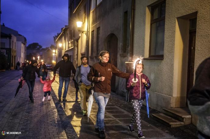 Rekonstruktorzy z całej Polski walczyli w Wejherowie 