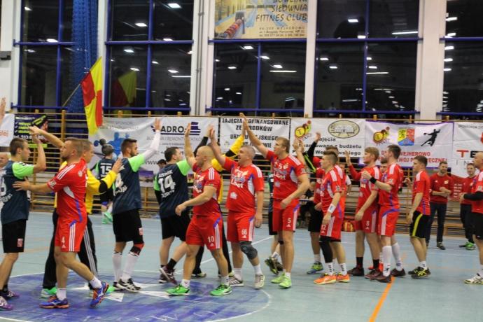 Zwycięstwo Tytanów na inaugurację ligi 