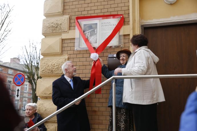 Odsłonięto tablicę pamiątkową poświęconą Bogusławie Zubrzyckiej 