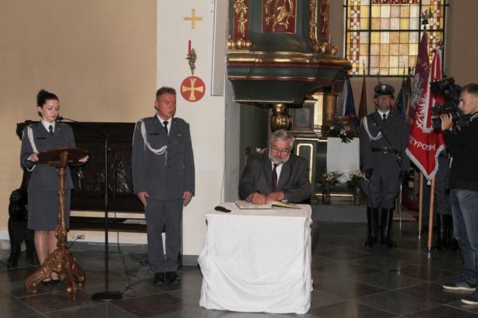 Sztandar dla Aresztu Śledczego