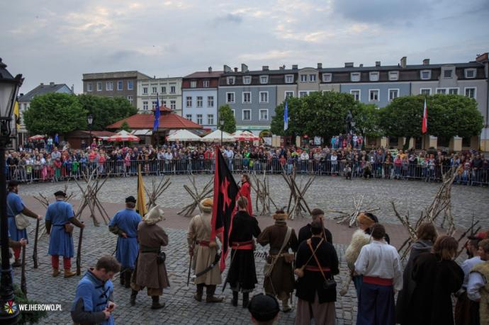 Rekonstrukcja historyczna w Wejherowie zgromadziła tłumy widzów