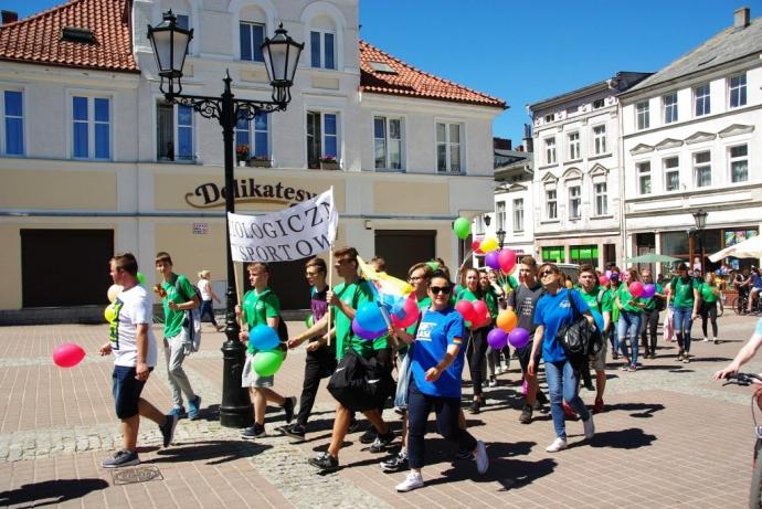 IX Szkolna Parada inaugurująca Dzień Patrona
