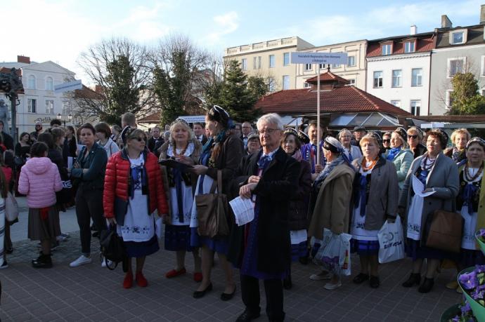 Chór Szczygiełki z Poniatowej wyśpiewał Grand Prix Festiwalu Pieśni o Morzu w Wejherowie