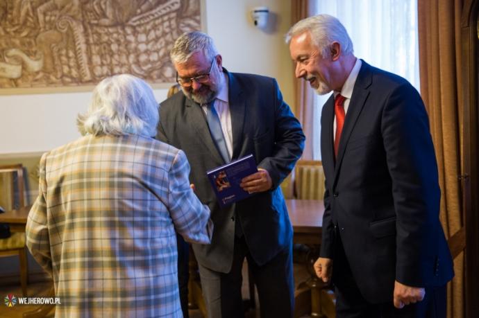 Nagrodzeni autorzy dekoracji świątecznych