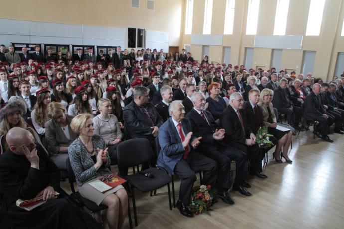 Nowa aula ze sceną w Zespół Szkół Ponadgimnazjalnych nr 1 w Wejherowie
