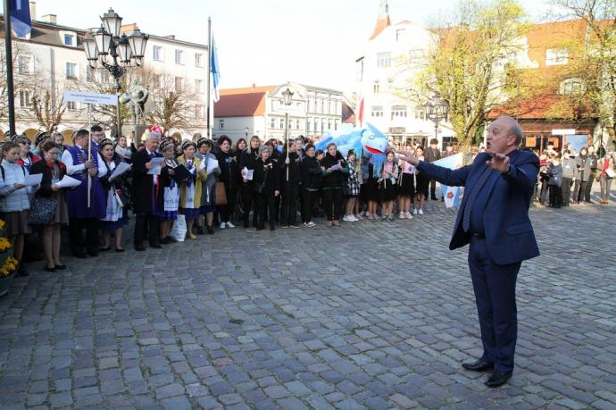 Chór Szczygiełki z Poniatowej wyśpiewał Grand Prix Festiwalu Pieśni o Morzu w Wejherowie