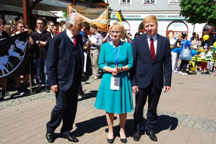 IX Szkolna Parada inaugurująca Dzień Patrona
