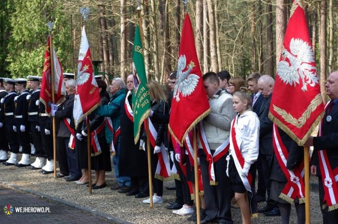 Hołd i pamięć ofiarom piaśnickiej kaźni
