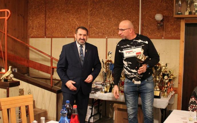 Wejherowscy hodowcy gołębi otworzyli sezon lotów