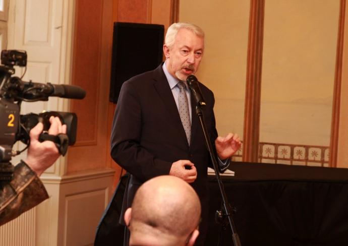 Jest dotacja Ministerstwa Kultury na Książnicę prof. Labudy
