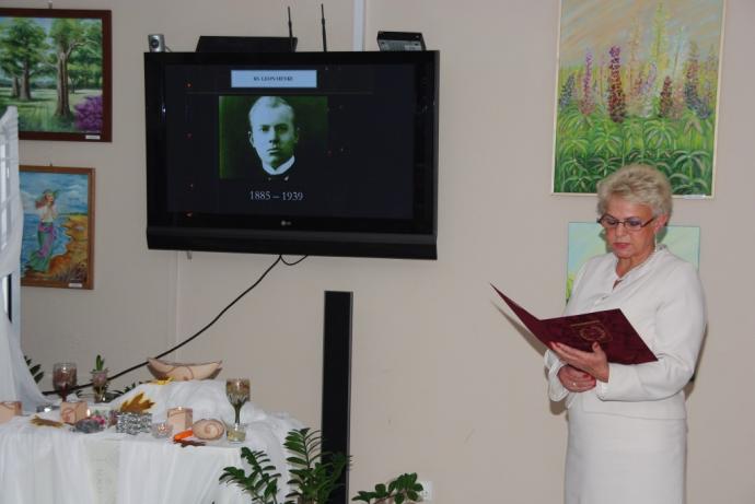 Wystawa w bibliotece „Jaki piękny jest świat”