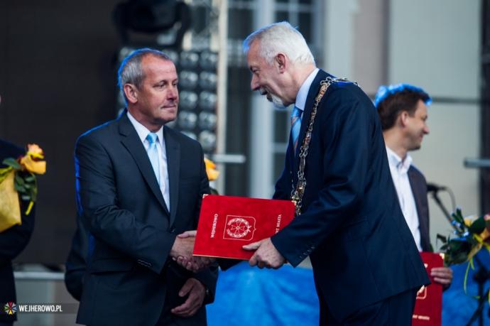 Statuetka Jakuba Wejhera dla Huberta Skrzypczaka